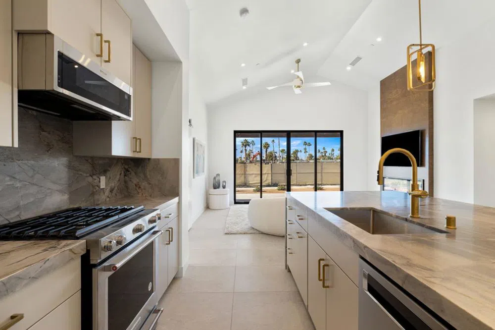 76718 Kentucky Avenue Palm Desert, CA 92211
