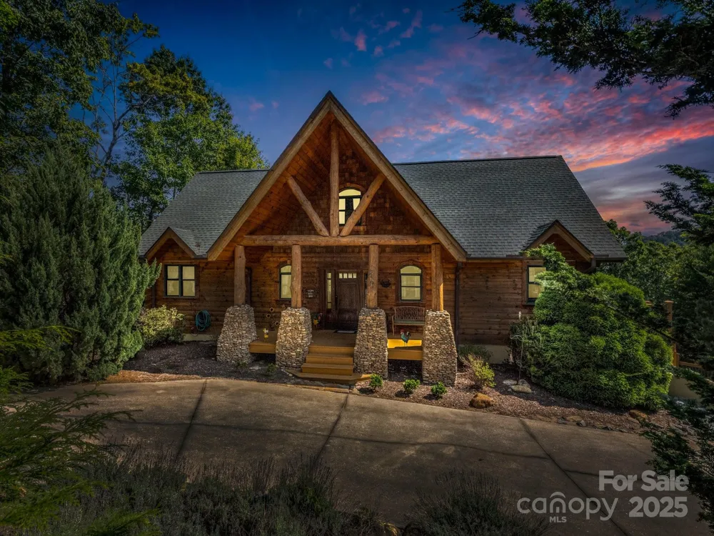 219 Highland Heights Lake Lure, NC 28746