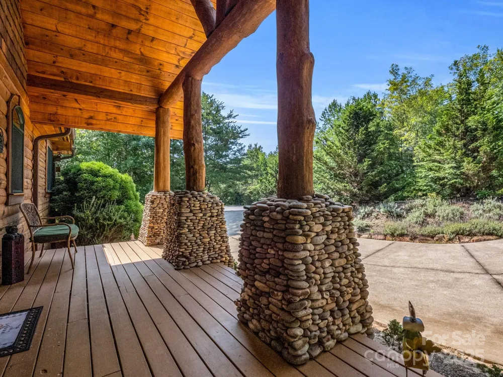 219 Highland Heights Lake Lure, NC 28746