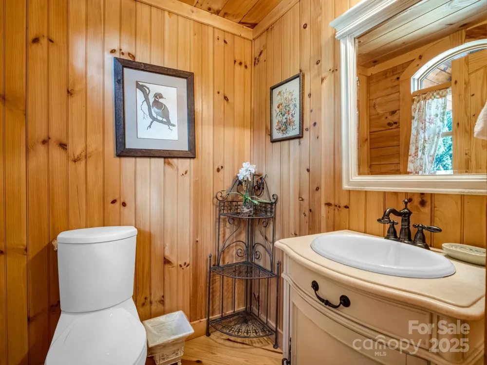 219 Highland Heights Lake Lure, NC 28746