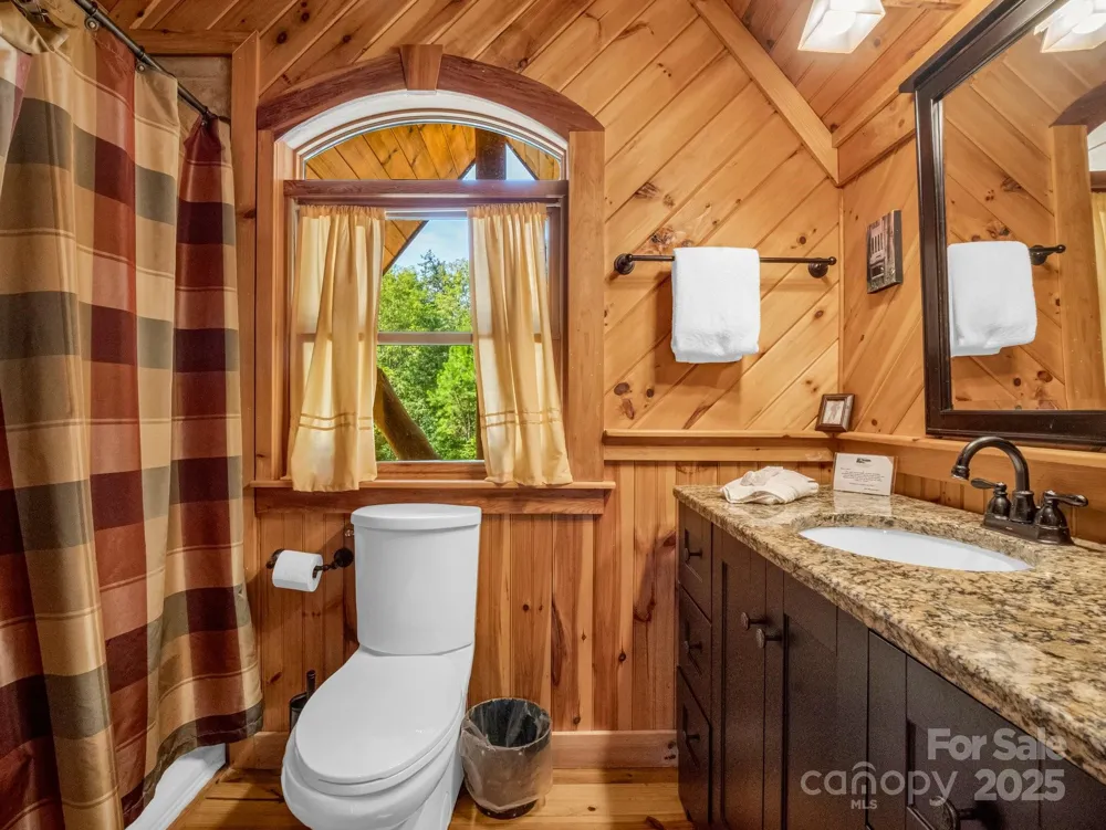 219 Highland Heights Lake Lure, NC 28746