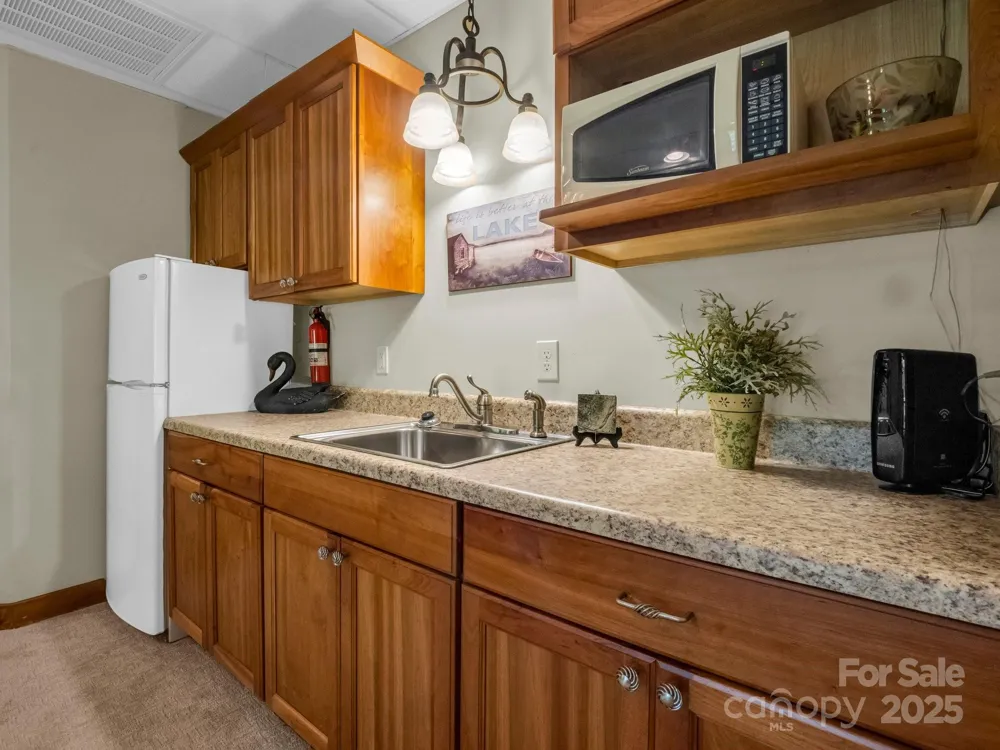 219 Highland Heights Lake Lure, NC 28746