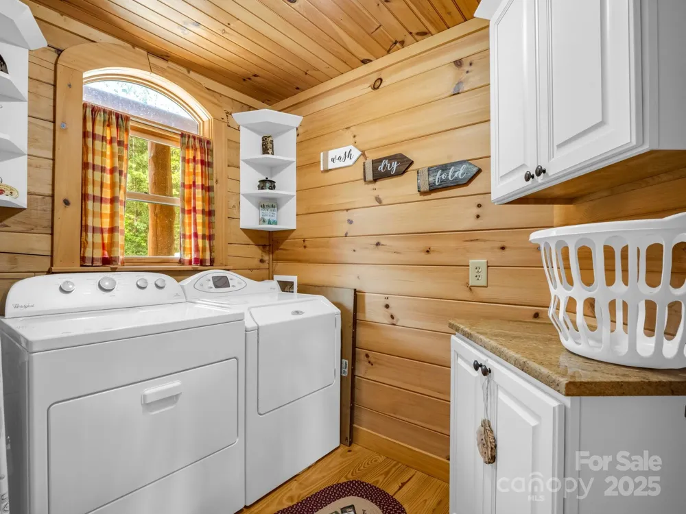 219 Highland Heights Lake Lure, NC 28746