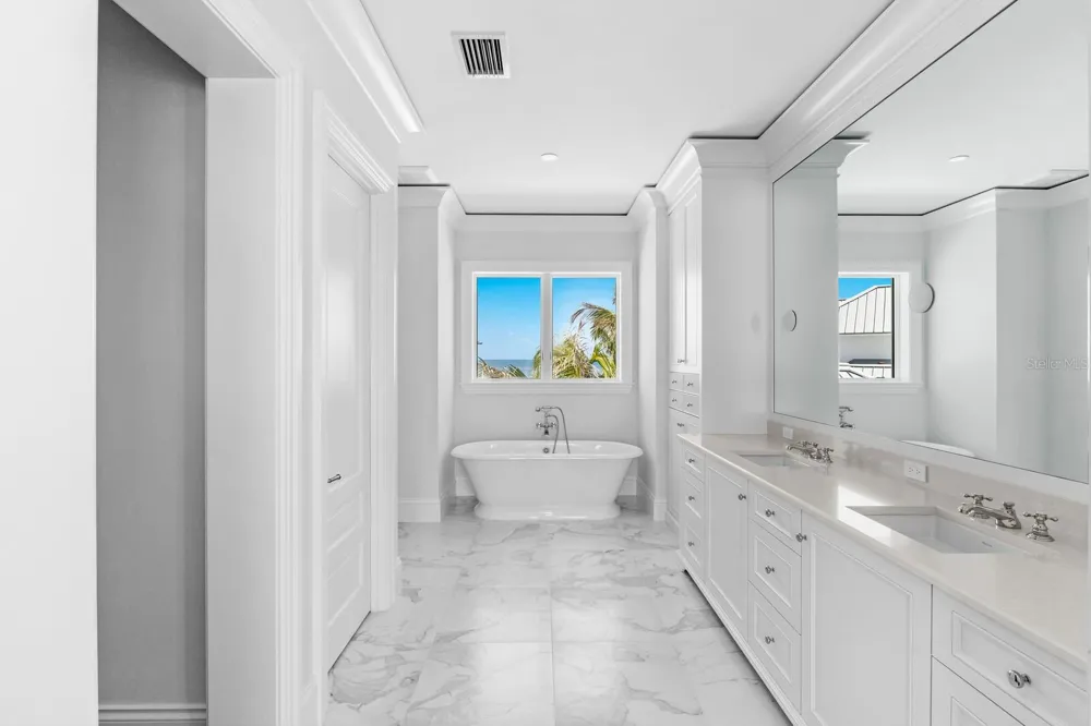 894 HILL TIDE LANE Boca Grande, FL 33921