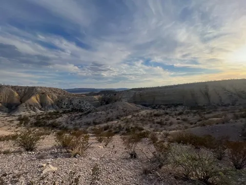 Needle Peek Road