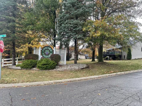 Lot 5 N MALAGA DR W