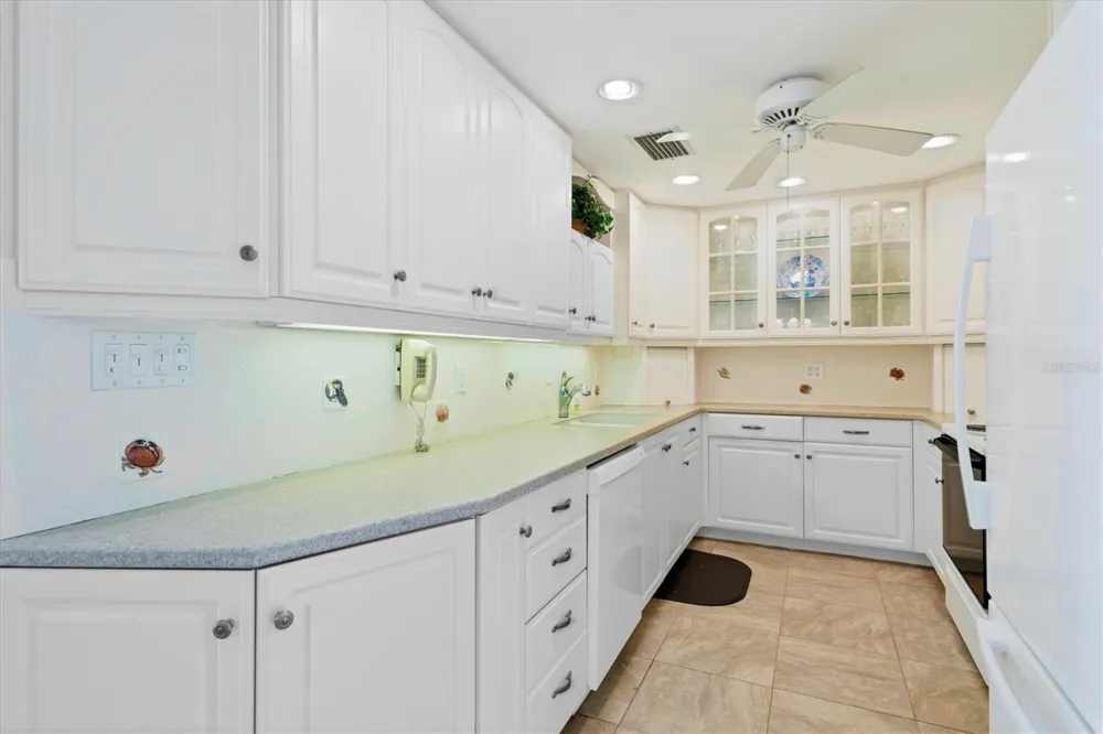 4485 GULF OF MEXICO DRIVE #PH2 Longboat Key, FL 34228