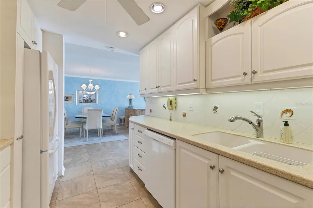 4485 GULF OF MEXICO DRIVE #PH2 Longboat Key, FL 34228