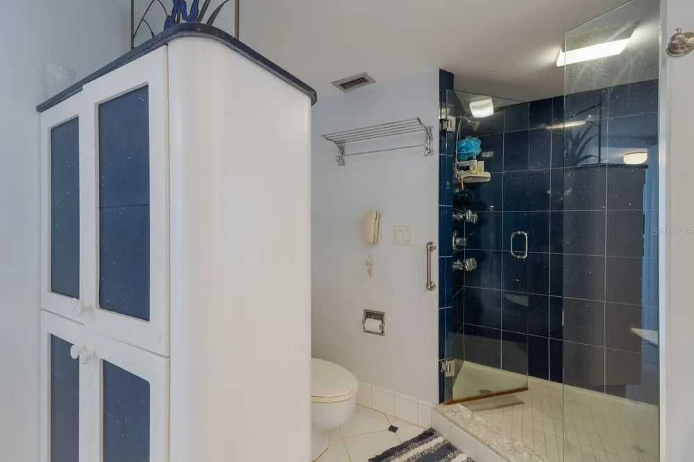 4485 GULF OF MEXICO DRIVE #PH2 Longboat Key, FL 34228