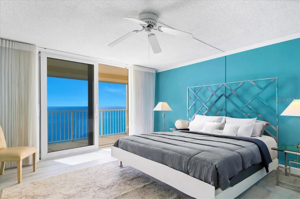 4485 GULF OF MEXICO DRIVE #PH2 Longboat Key, FL 34228