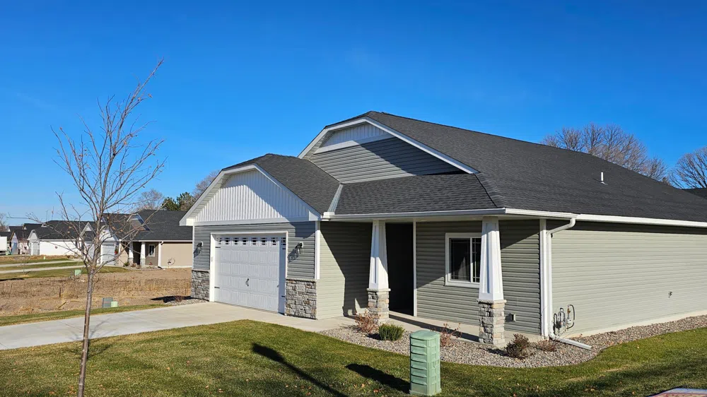 3102 Zuni Way NW Anoka, MN 55303