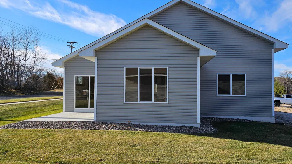 3102 Zuni Way NW Anoka, MN 55303
