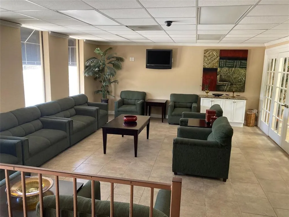2905 Lackland Road Fort Worth, TX 76116