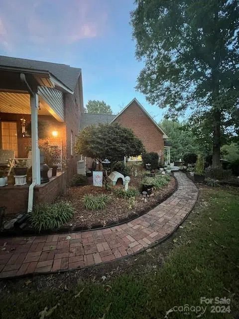 1240 Gaddy Road S Nebo, NC 28761