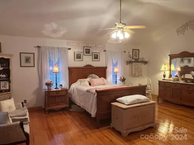 1240 Gaddy Road S Nebo, NC 28761