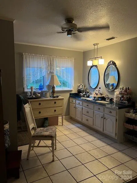 1240 Gaddy Road S Nebo, NC 28761