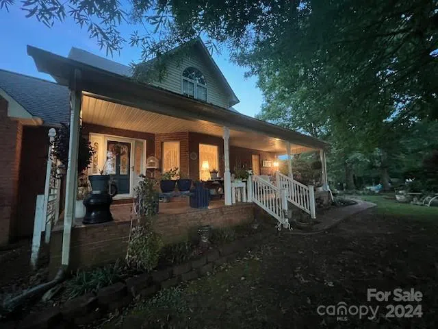 1240 Gaddy Road S Nebo, NC 28761