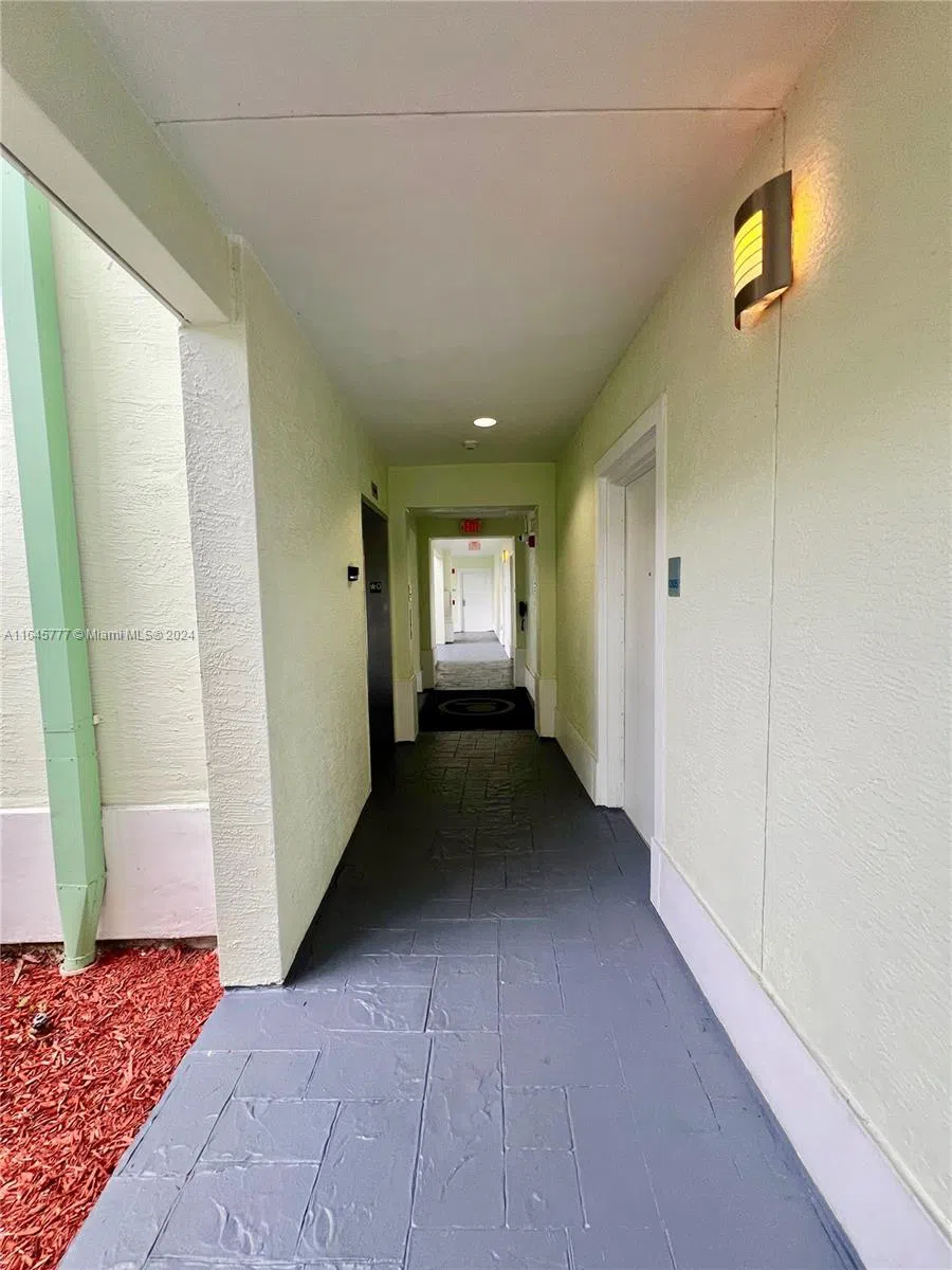 5300 NW 87th Ave #1308 Doral, FL 33178