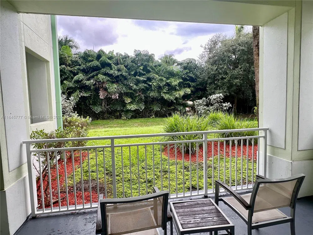 5300 NW 87th Ave #1308 Doral, FL 33178