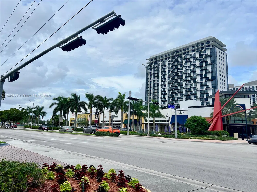 5300 NW 87th Ave #1308 Doral, FL 33178