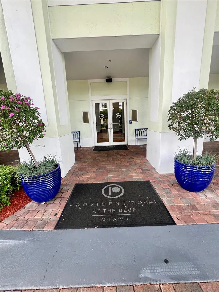 5300 NW 87th Ave #1308 Doral, FL 33178