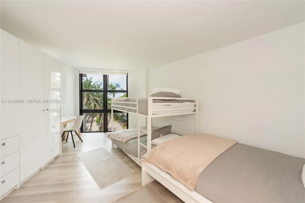 1111 Crandon Blvd #A306 Key Biscayne, FL 33149