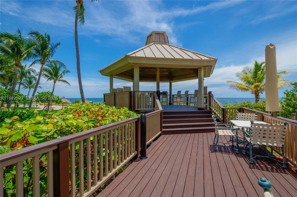 1111 Crandon Blvd #A306 Key Biscayne, FL 33149