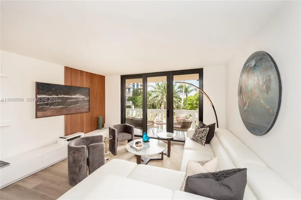 1111 Crandon Blvd #A306 Key Biscayne, FL 33149