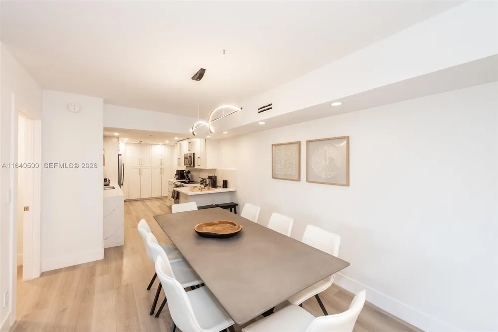 1111 Crandon Blvd #A306 Key Biscayne, FL 33149
