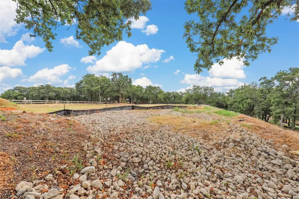 116 Country Vista Circle Burleson, TX 76028