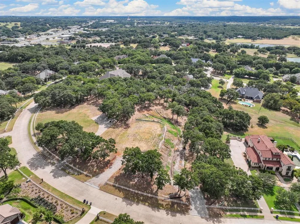116 Country Vista Circle Burleson, TX 76028