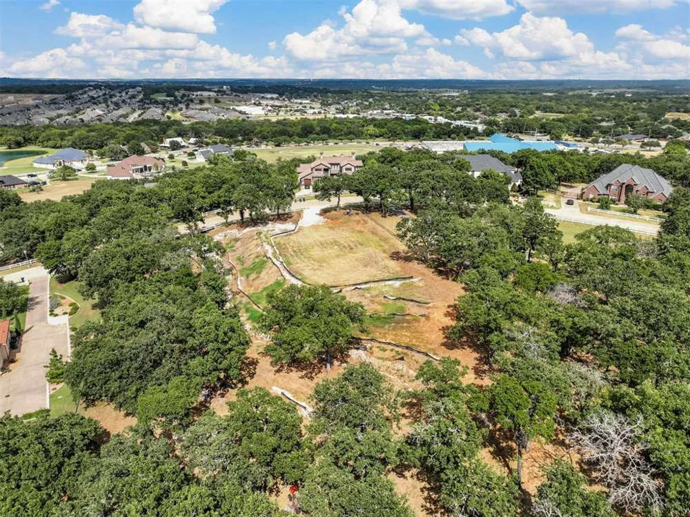 116 Country Vista Circle Burleson, TX 76028