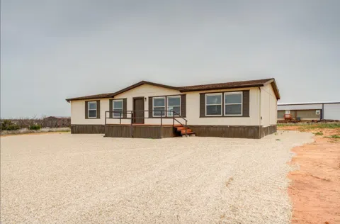 2447 Dawson Circle