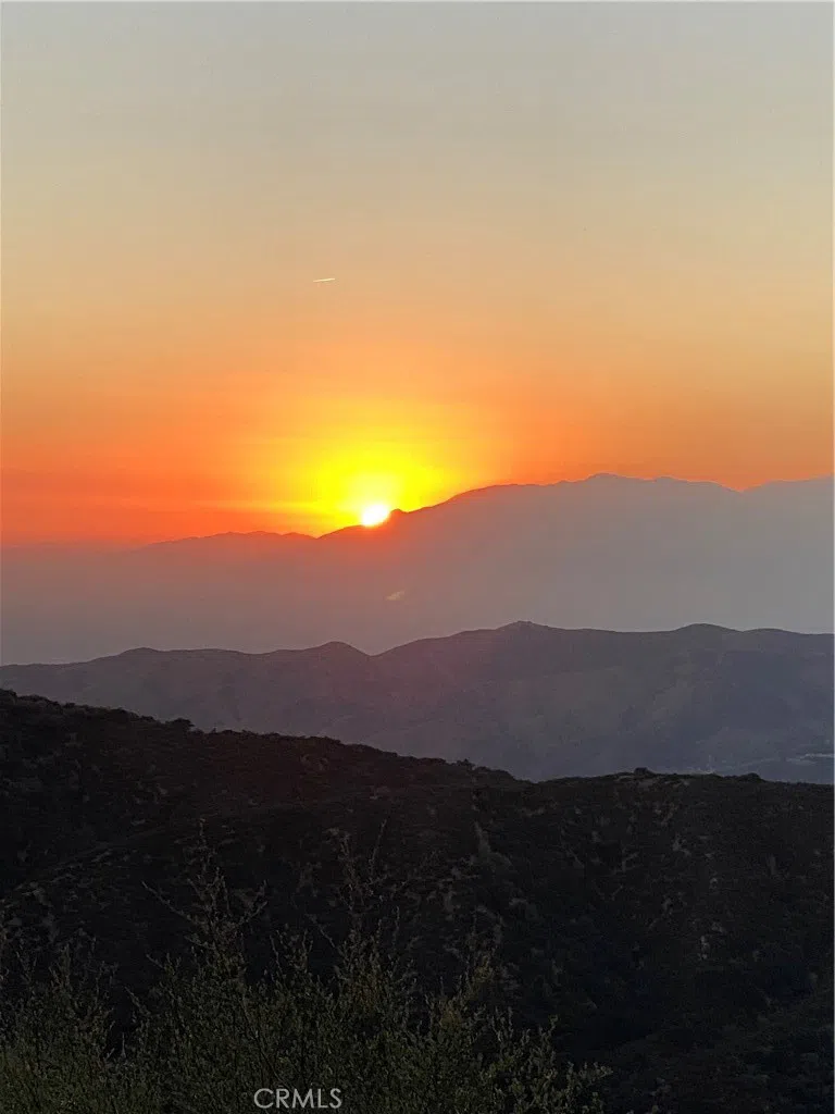 37342 Pisgah Peak Road Yucaipa, CA 92399
