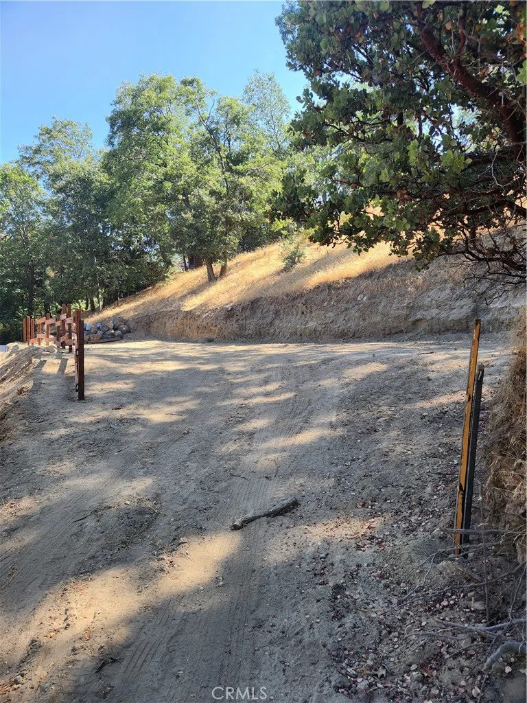 1563 Rock Ridge Drive Lake Arrowhead, CA 92352