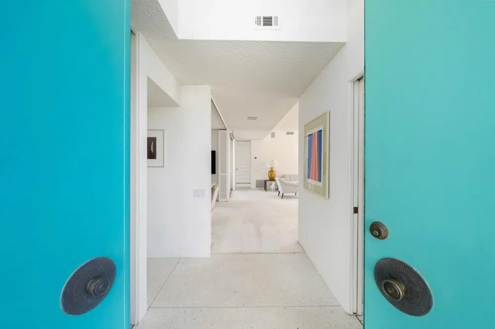 157 Desert Lakes Drive Palm Springs, CA 92264