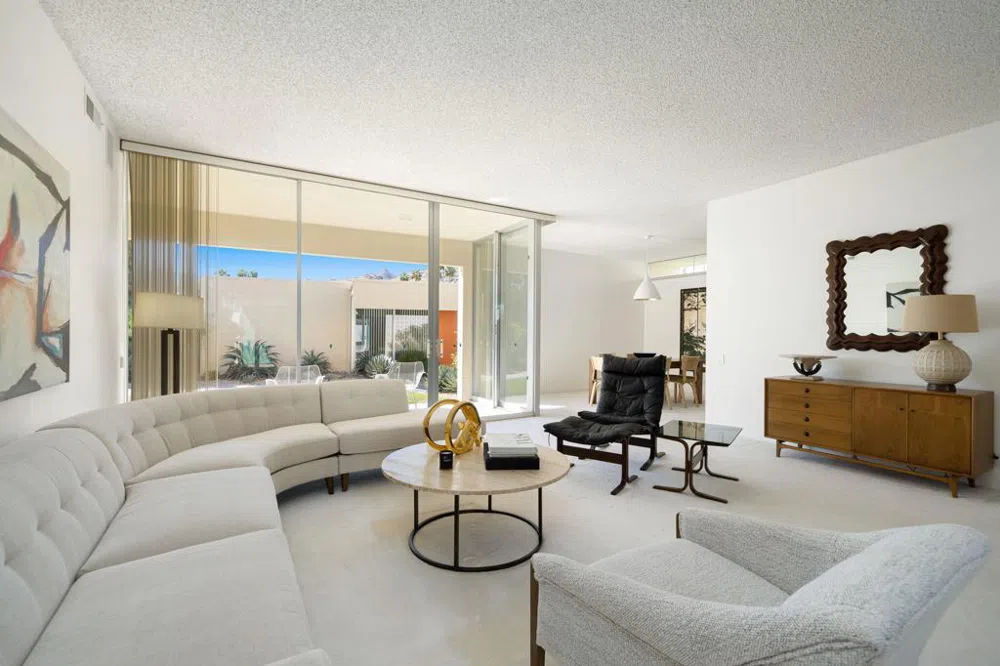 157 Desert Lakes Drive Palm Springs, CA 92264