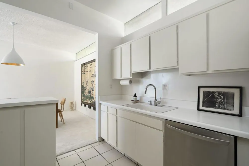 157 Desert Lakes Drive Palm Springs, CA 92264