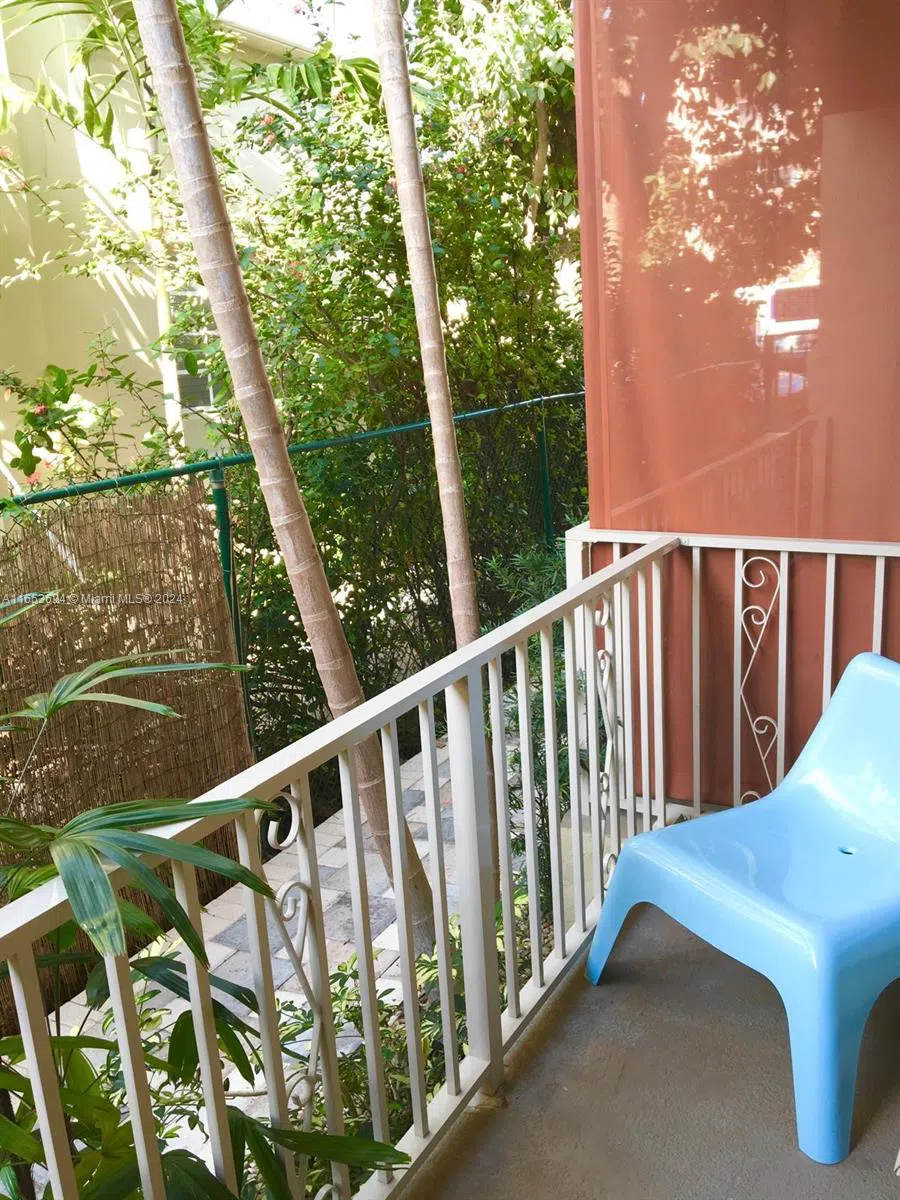 1228 Pennsylvania Ave #2 Miami Beach, FL 33139