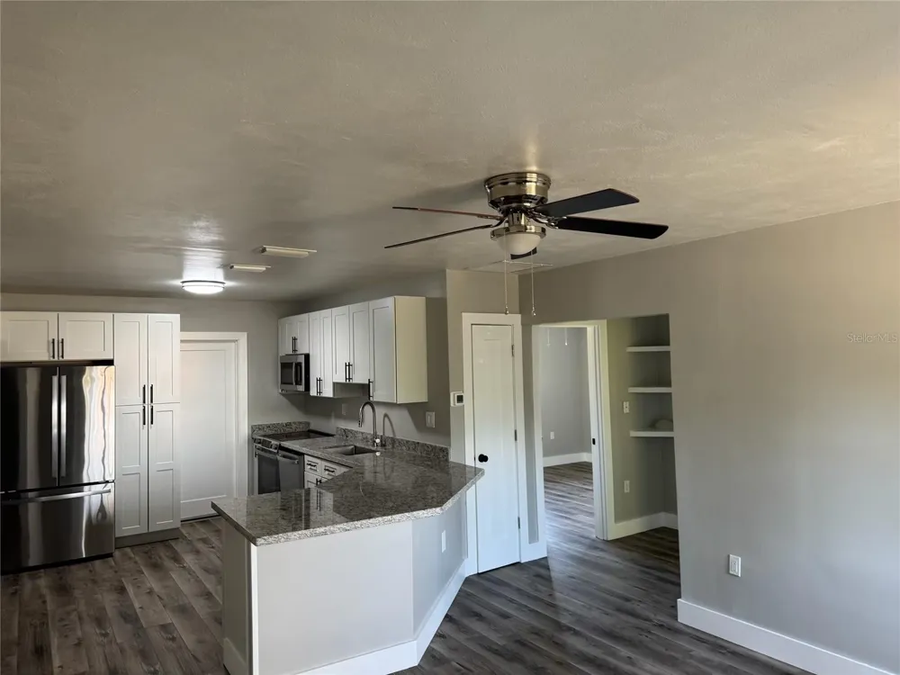 104 POCONO TRAIL W #b Nokomis, FL 34275
