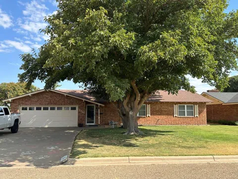 3310 W 18th