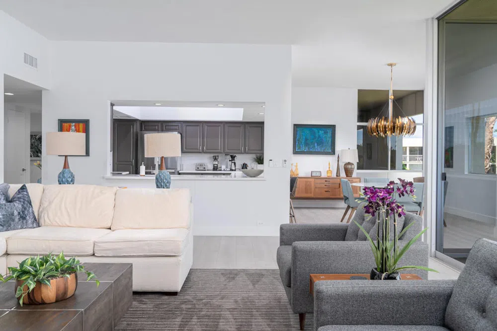 447 Desert Lakes Drive Palm Springs, CA 92264