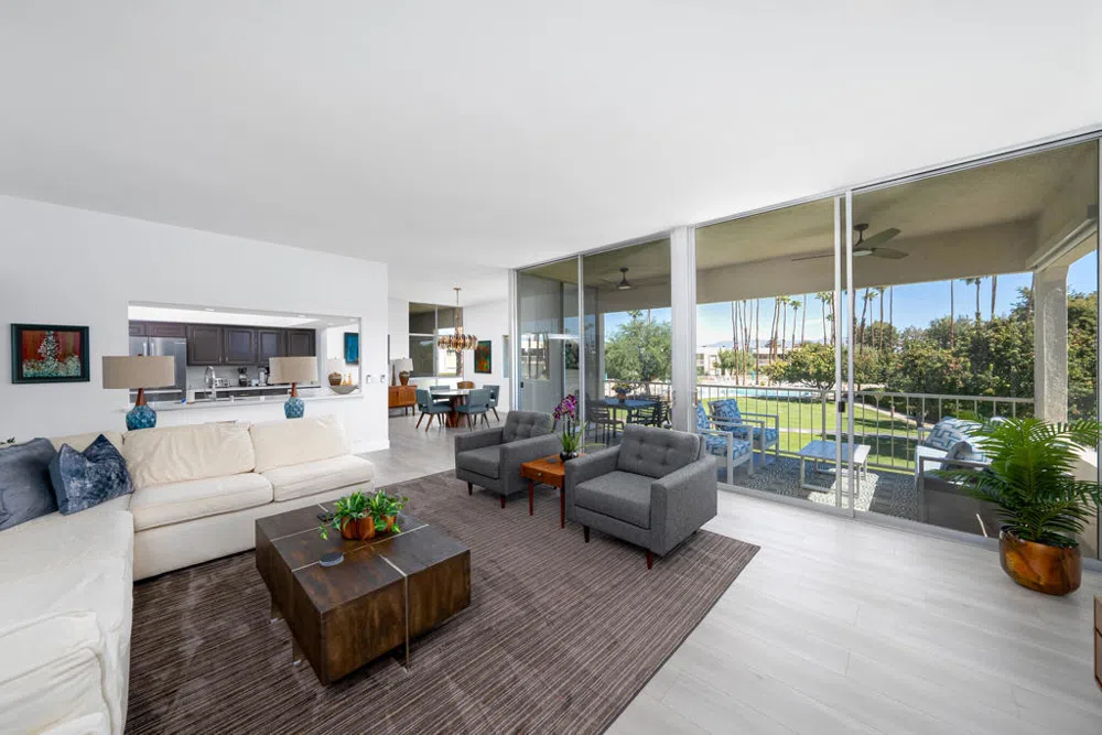 447 Desert Lakes Drive Palm Springs, CA 92264