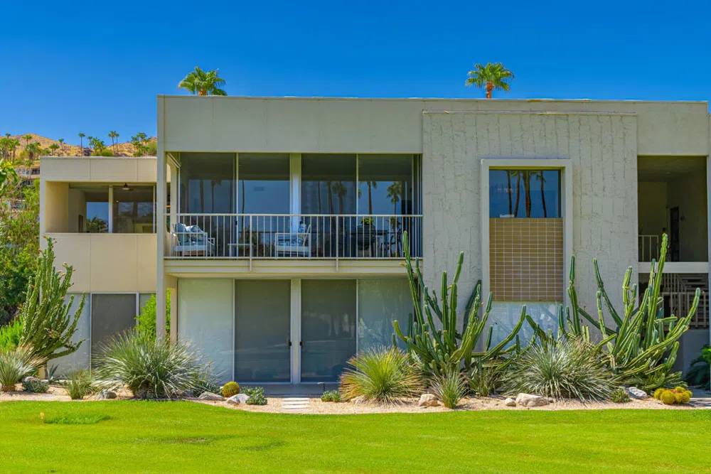 447 Desert Lakes Drive Palm Springs, CA 92264