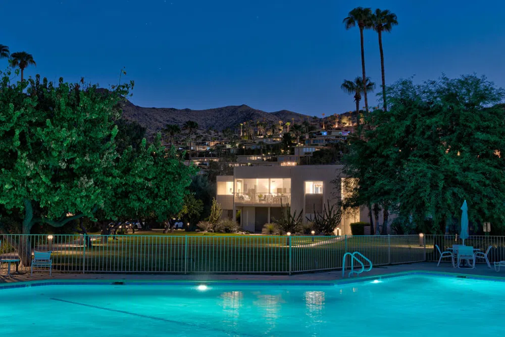 447 Desert Lakes Drive Palm Springs, CA 92264