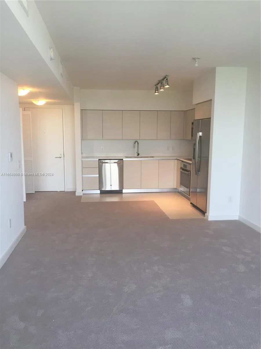 4250 Biscayne Blvd #1211 Miami, FL 33137