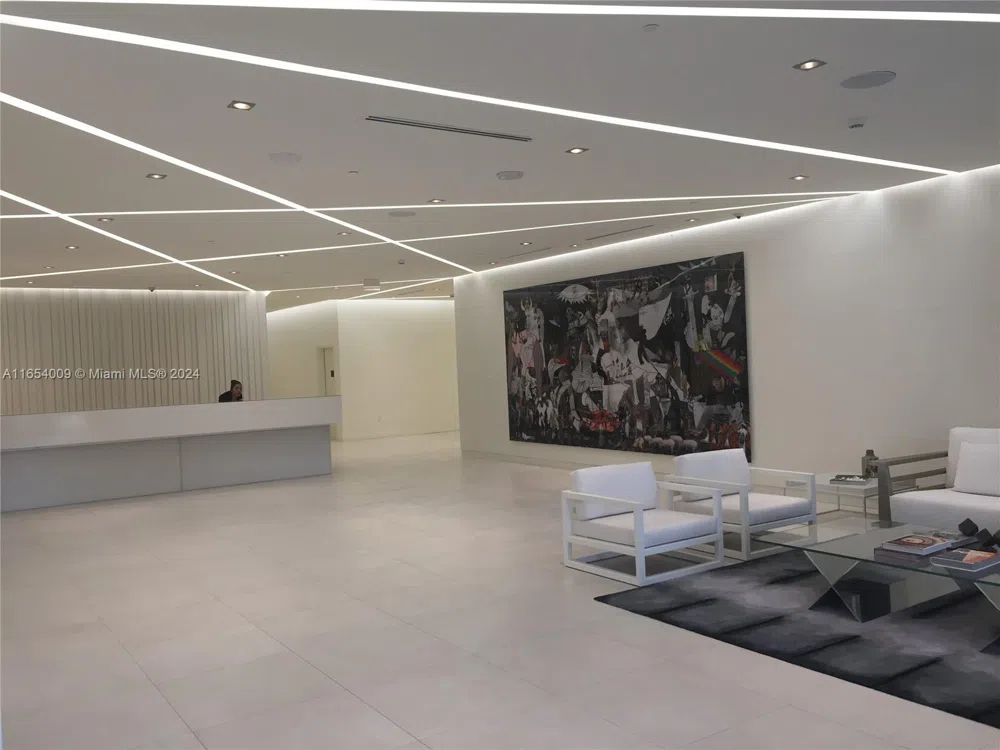4250 Biscayne Blvd #1211 Miami, FL 33137
