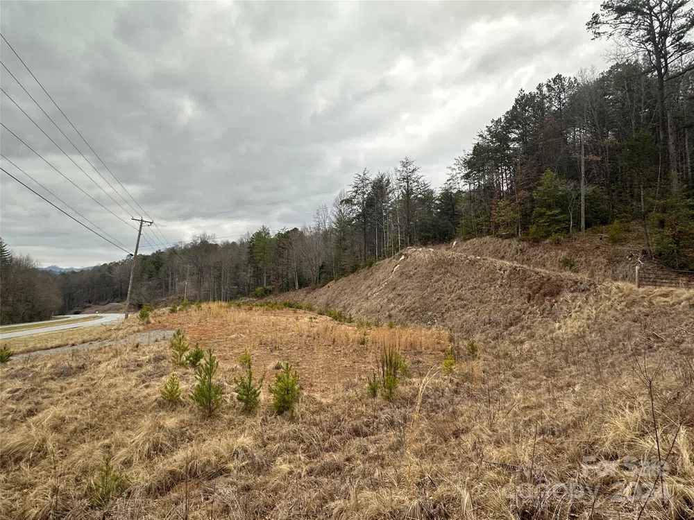 000 Hwy 19 W Highway W #Tract 1 Bryson City, NC 28713