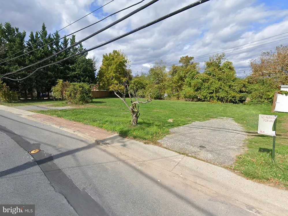 436 DIAMOND AVENUE Gaithersburg, MD 20877