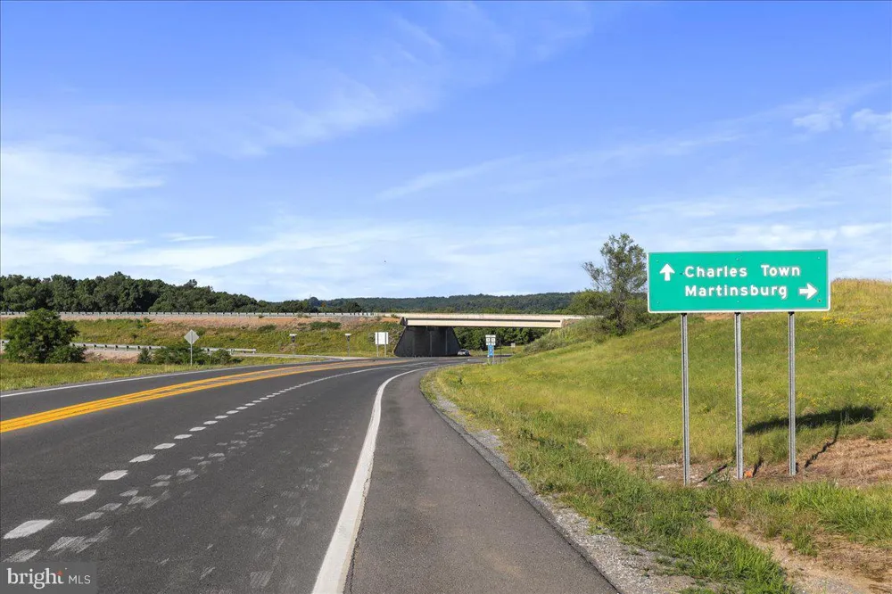 OPEQUON CONNECTOR Kearneysville, WV 25430